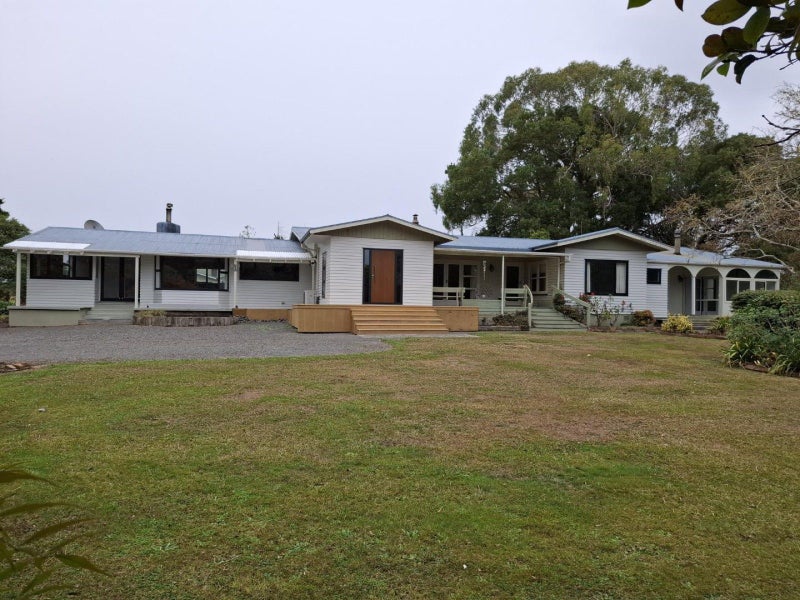 571 Wanganui Road, Marton - Carousel 1