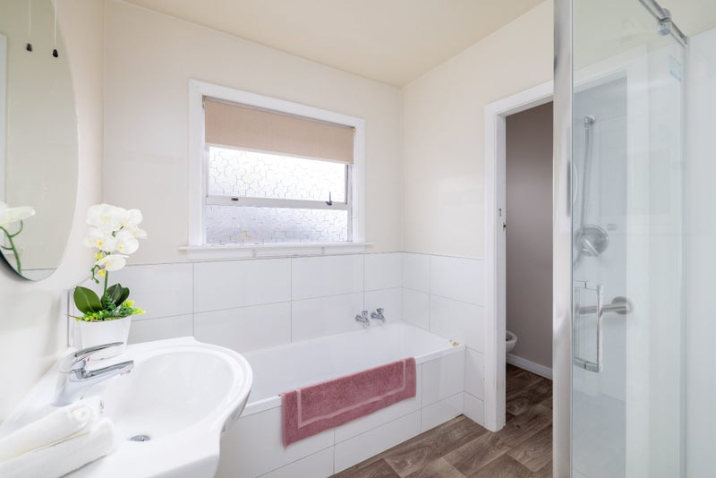 301 Wainoni Road, Avondale, Christchurch - Carousel 16