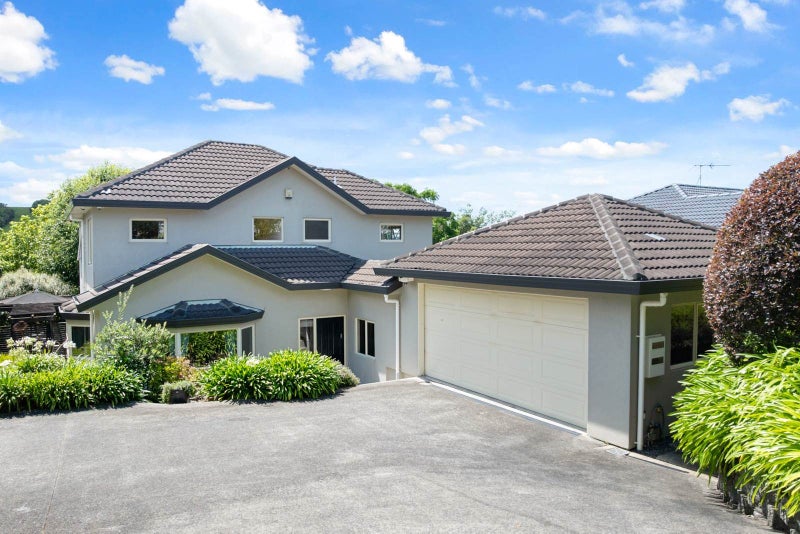 117 Bushlands Park Drive, Albany, Auckland - Carousel 1