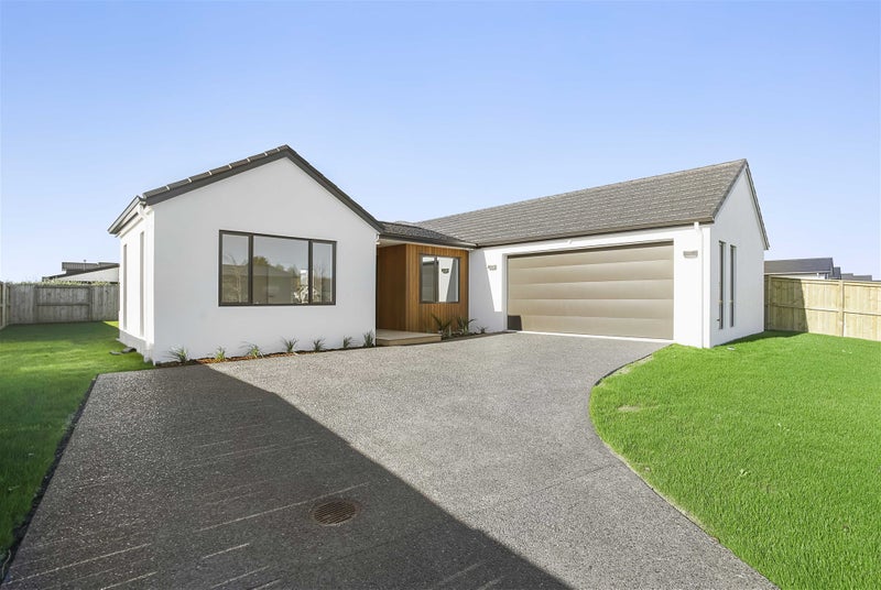 32 Maggie Place, Chartwell, Hamilton - Carousel 1