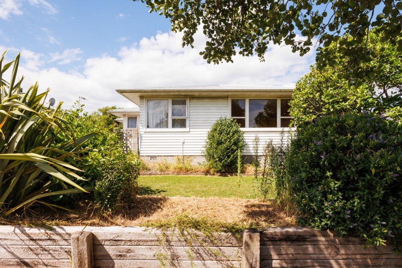 61 Anakiwa Street, Kelvin Grove, Palmerston North - Carousel 18
