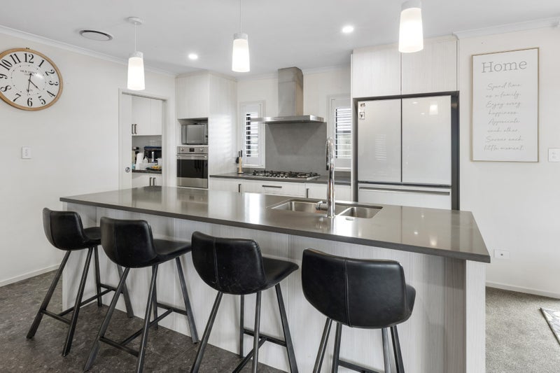 1 Whatumairangi Way, Owhata, Rotorua - Carousel 2