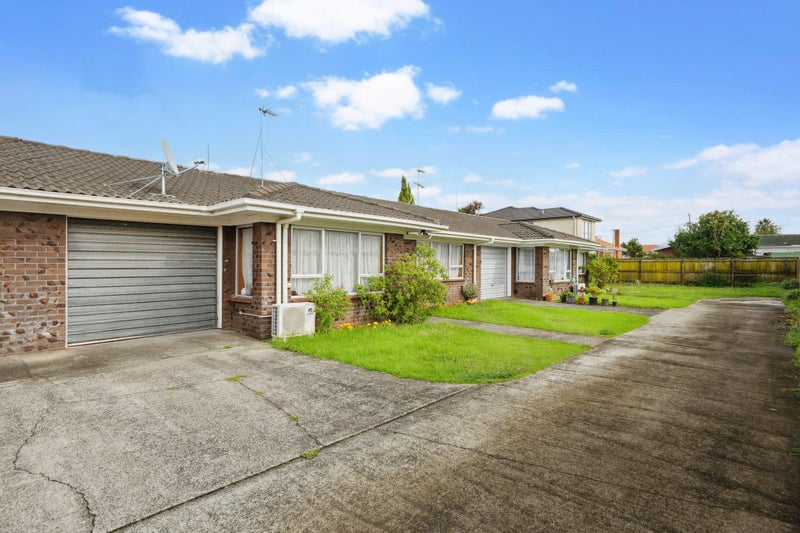 2/28 King Street, Papatoetoe, Auckland - Carousel 1