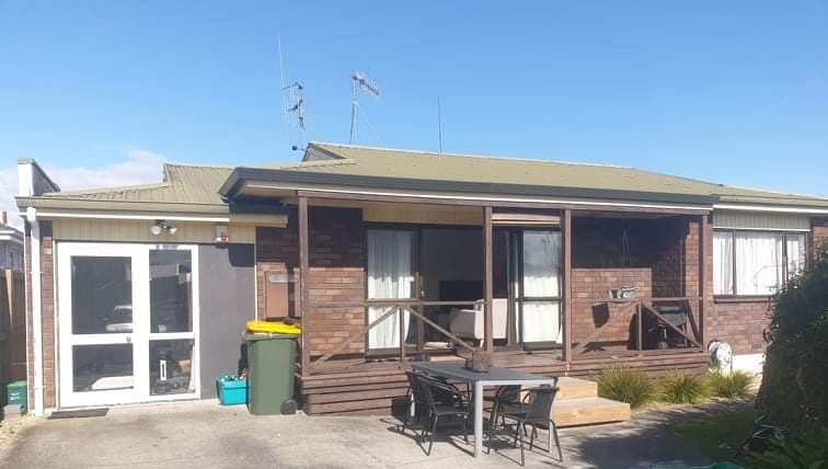 3A Storey Avenue, Forest Lake, Hamilton - Carousel 1