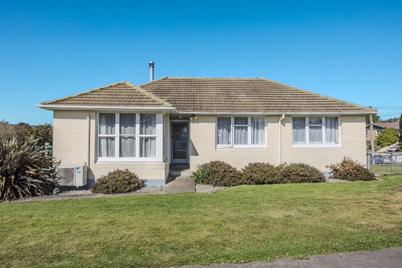 1 Roach Street, Holmes Hill, Oamaru - Carousel 1
