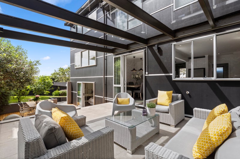 3/5 Holgate Road, Kohimarama, Auckland - Carousel 2