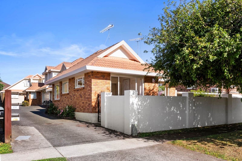 1/26 Inkerman Street, Onehunga, Auckland - Carousel 2