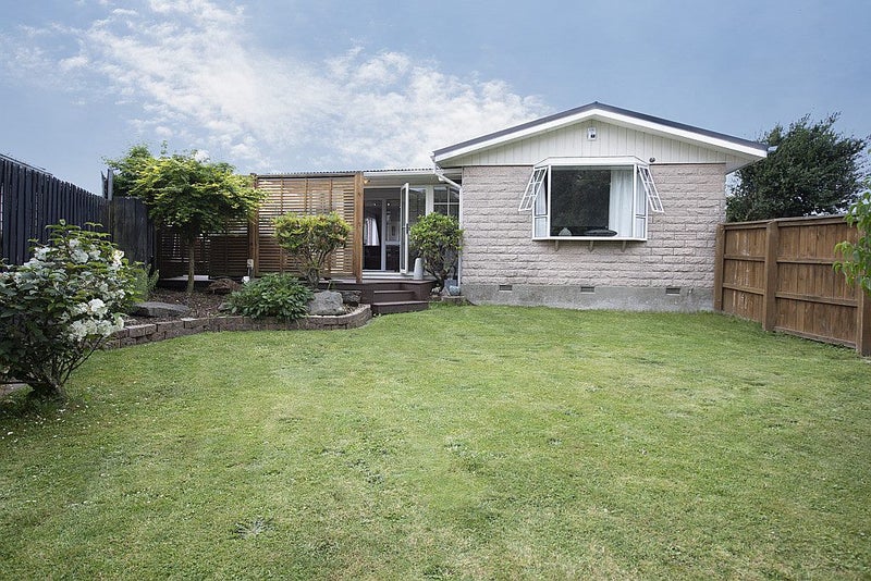 5 Risby Place, Burnside, Christchurch - Carousel 1