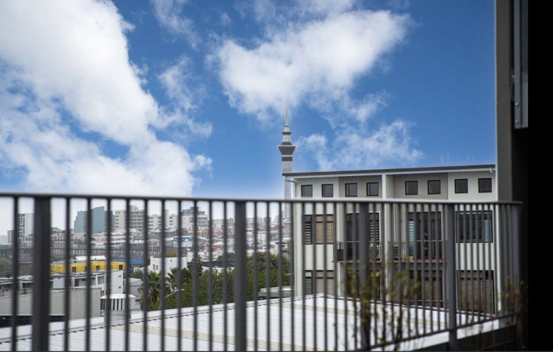 2N/21 Virginia Avenue East, Eden Terrace, Auckland - Carousel 2