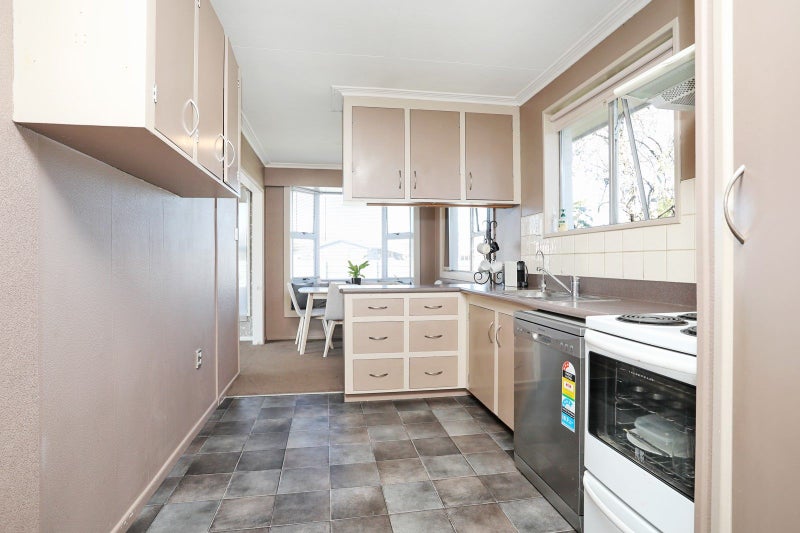 802 Tweed Street, Rockdale, Invercargill - Carousel 2