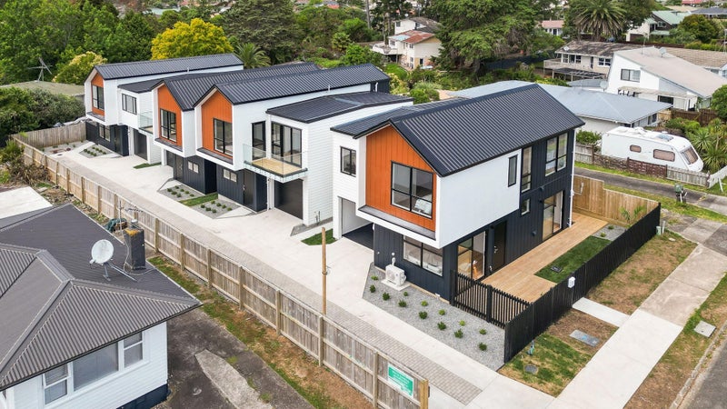 102A Ennis Avenue, Pakuranga Heights, Auckland - Carousel 1