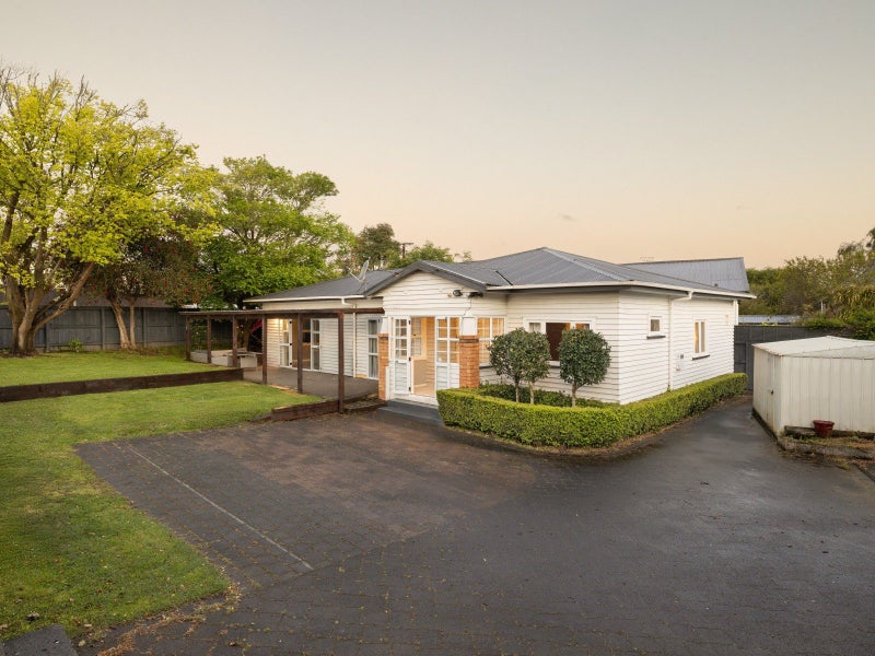 117 Forest Lake Road, Forest Lake, Hamilton - Carousel 2