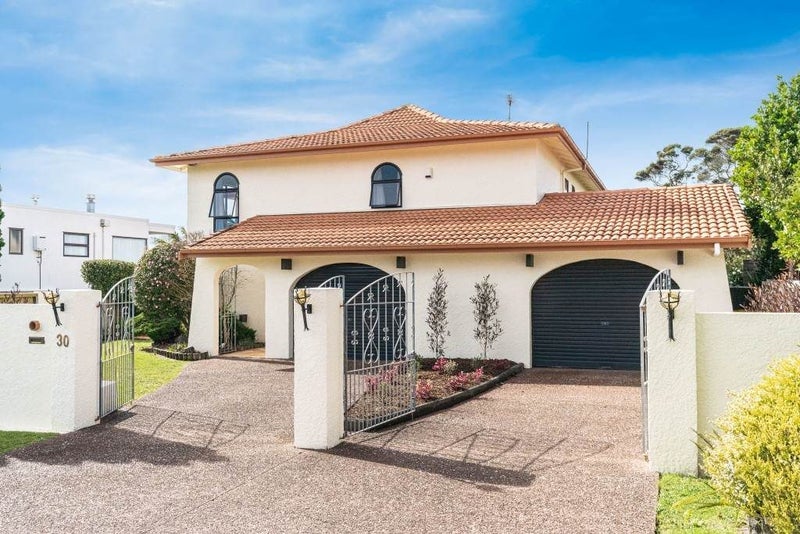 30 Onetaunga Road, Chatswood, Auckland - Carousel 2