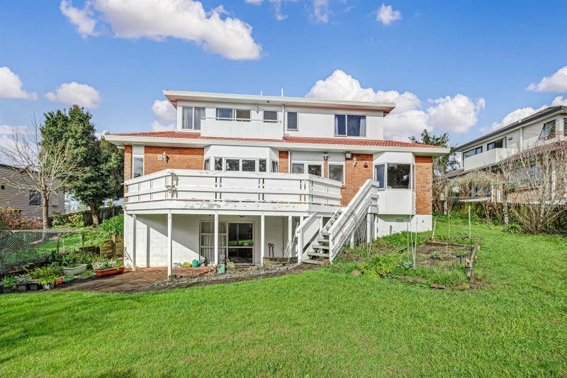 10 Belvedere Court, West Harbour, Auckland - Carousel 2