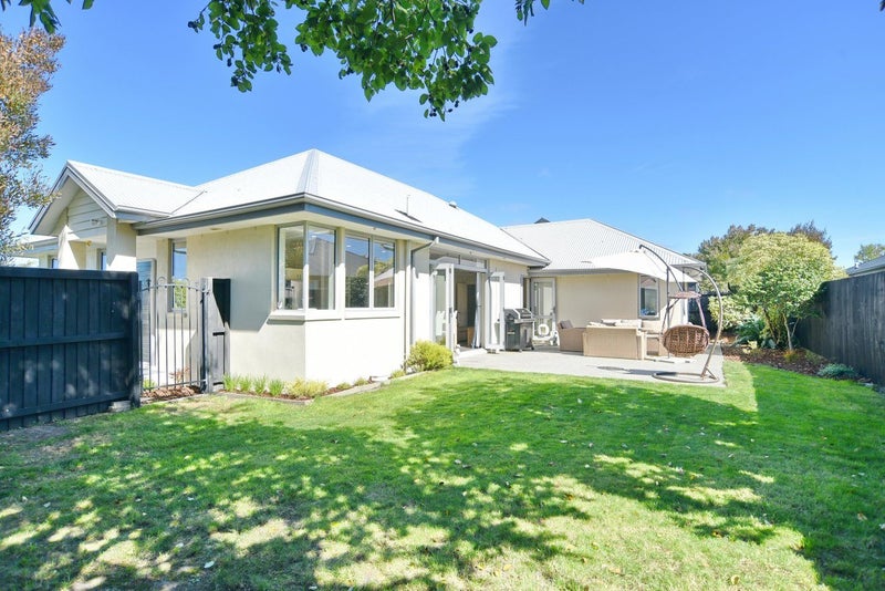 3 Puhara Avenue, Parklands, Christchurch - Carousel 1