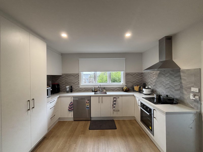 1/111 Vagues Road, Northcote, Christchurch - Carousel 2