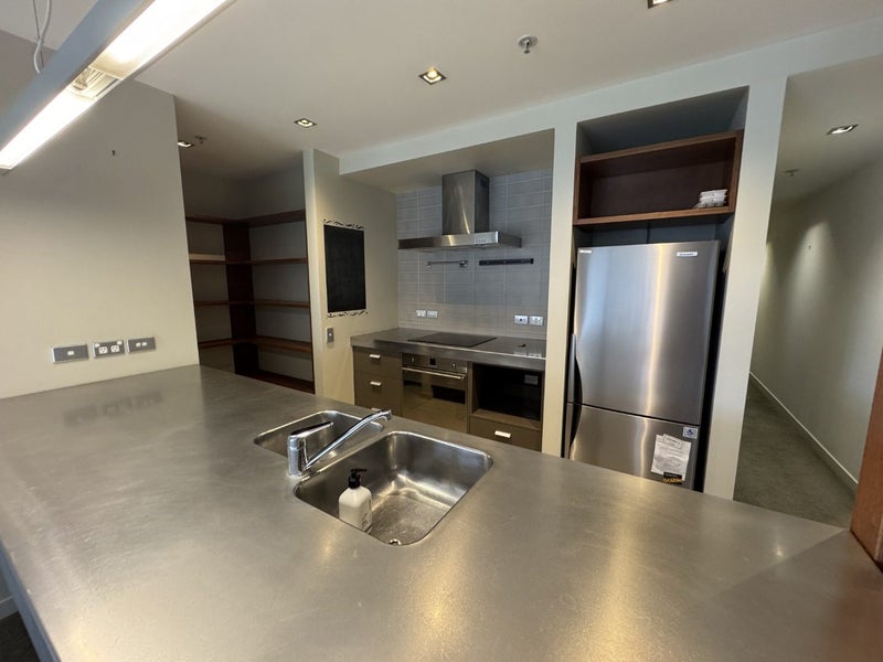 1A/82 Cable Street, Te Aro, Wellington - Carousel 2