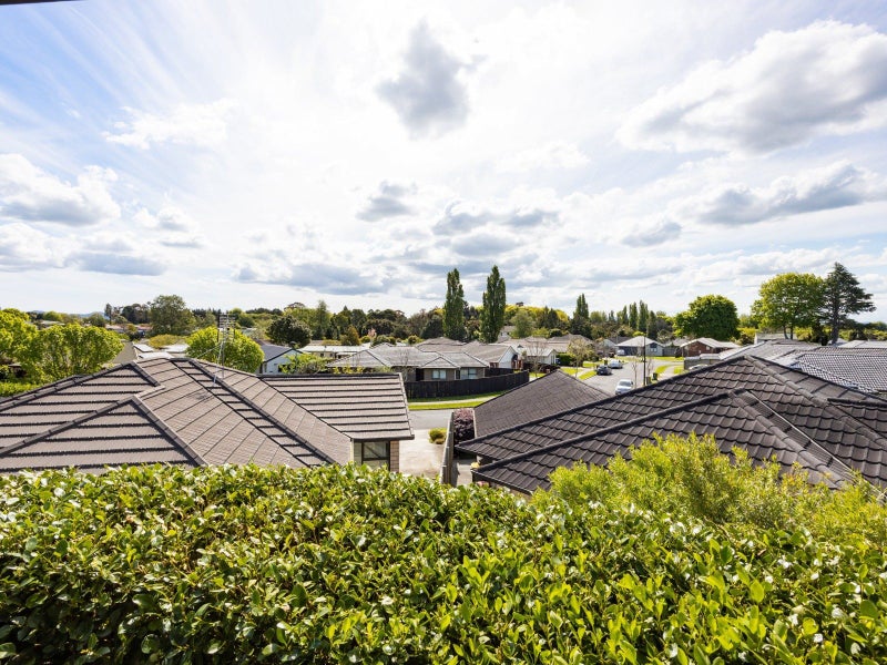 5/6 Church Road, Pukete, Hamilton - Carousel 18