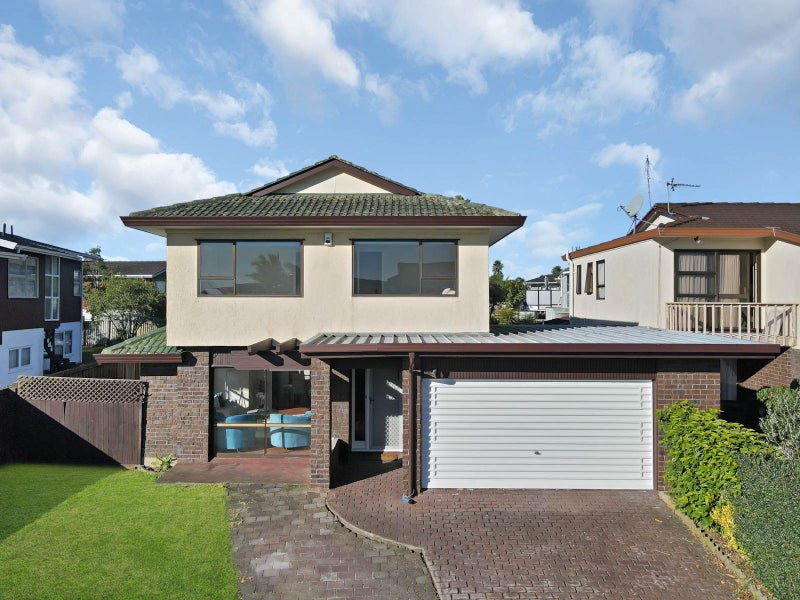 2/1 Belmere Rise, Farm Cove, Auckland - Carousel 2