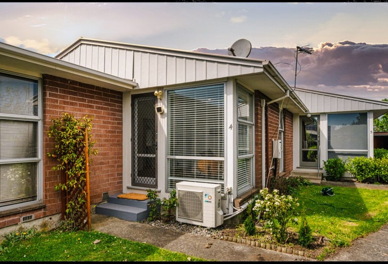 4/4 Hendon Street, Edgeware, Christchurch - Carousel 2