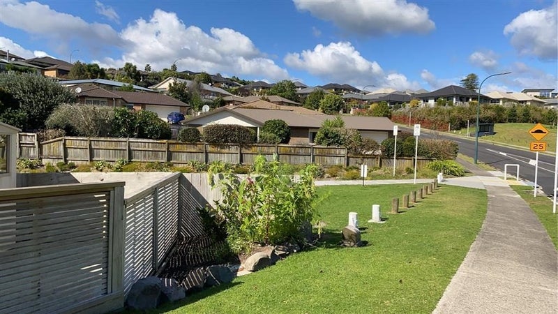 241 Cheyne Road, Pyes Pa, Tauranga - Carousel 1