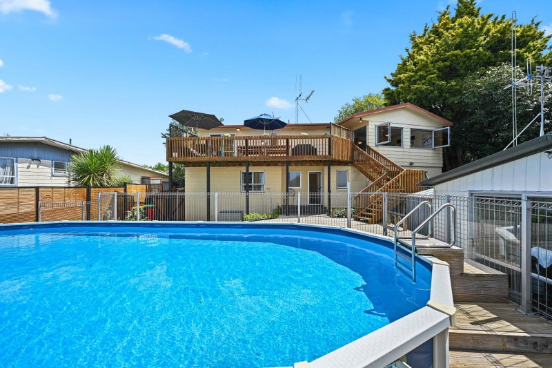 20 Maple Avenue, Dinsdale, Hamilton - Carousel 2