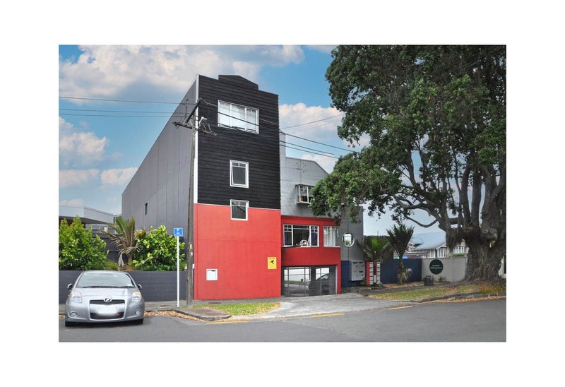 7/2 Atarangi Road, Greenlane, Auckland - Carousel 2