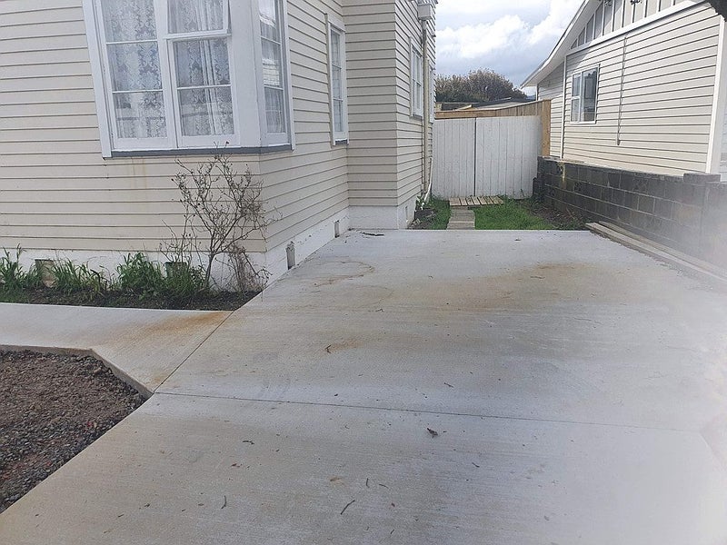 3 Elizabeth Street, Moera, Lower Hutt - Carousel 13