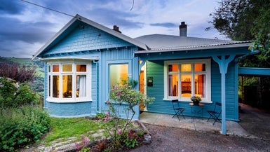 35 Dalmeny Street, North East Valley, Dunedin - Carousel 1