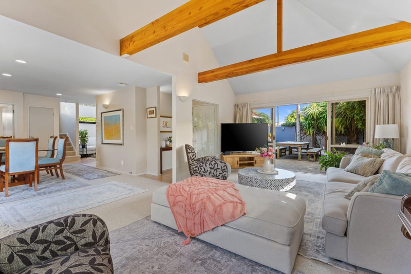 1/8 Fenwick Avenue, Milford, Auckland - Carousel 2