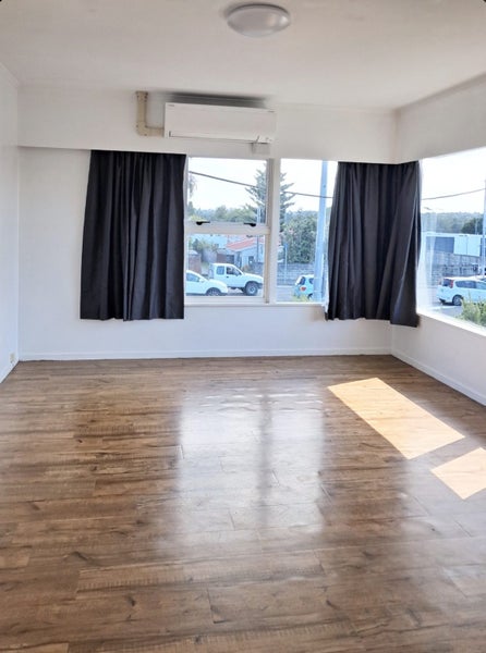 3/29 Taharoto Road, Takapuna, Auckland - Carousel 1