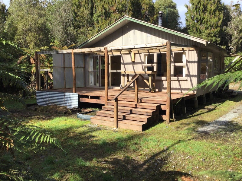 58 Union Street, Kumara, Greymouth - Carousel 2