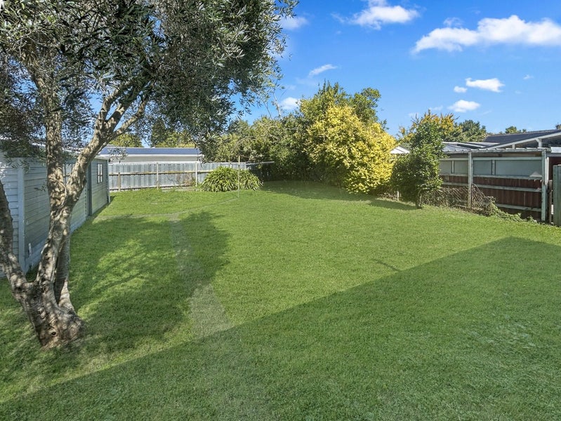 96 Pahiatua Street, Hokowhitu, Palmerston North - Carousel 9