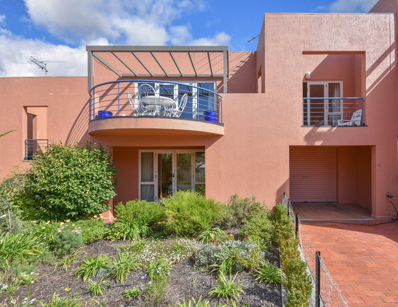 66 Drivers Road, Maori Hill, Dunedin - Carousel 2