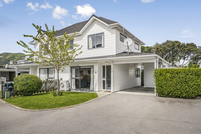 2/24 Mason Street, Moera, Lower Hutt - Carousel 1