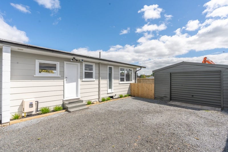 8B Lee Place, Bader, Hamilton - Carousel 2