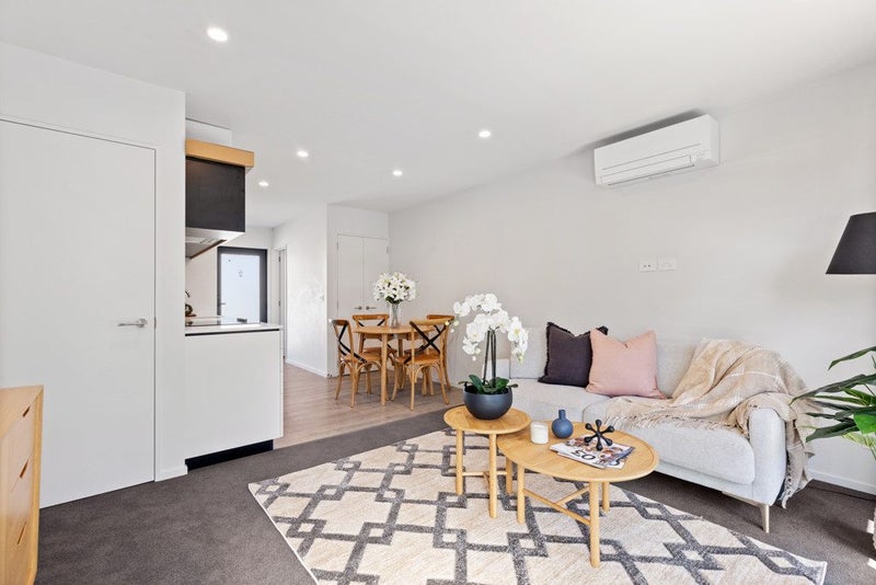 2/300 Fitzgerald Avenue, Christchurch Central, Christchurch - Carousel 2