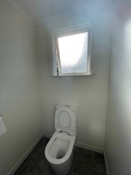 21 Chambers Street, North East Valley, Dunedin - Carousel 9