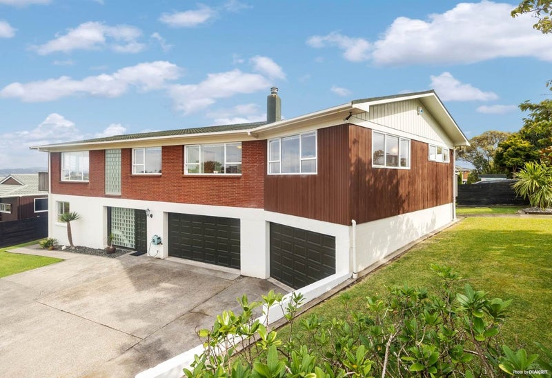 46 Glenveagh Drive, Mount Roskill, Auckland - Carousel 1