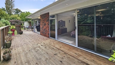 11A La Trobe Place, Utuhina, Rotorua - Carousel 1