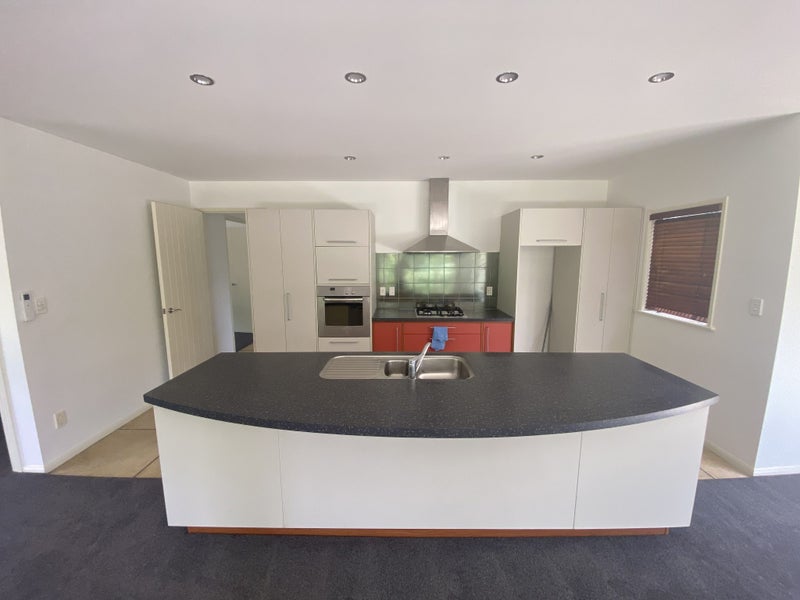 10 Takapu Place, Huntington, Hamilton - Carousel 2