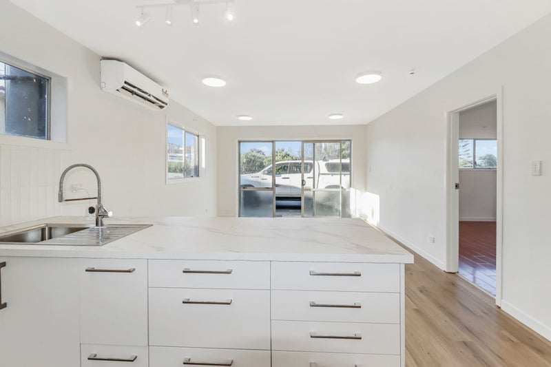 24 Marriott Road, Pakuranga, Auckland - Carousel 2