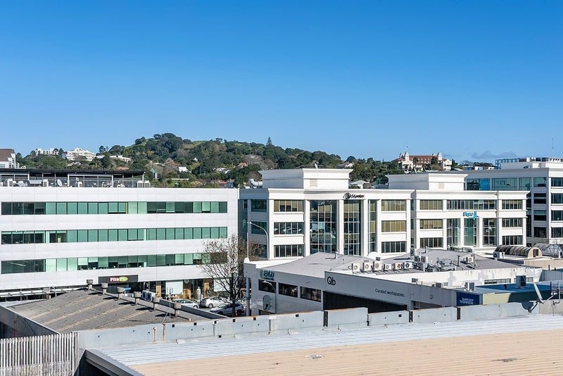 36/8 Clayton Street, Newmarket, Auckland - Carousel 8