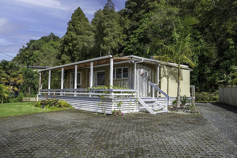 31 Whangarei Heads Road, Onerahi, Whangarei - Carousel 1