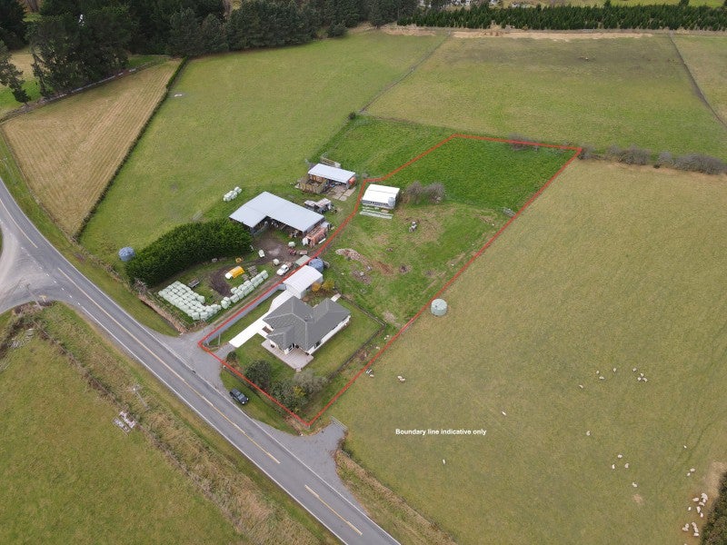 270 Harleston Road, Amberley - Carousel 22