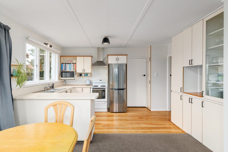 114 Mooray Avenue, Bishopdale, Christchurch - Carousel 2