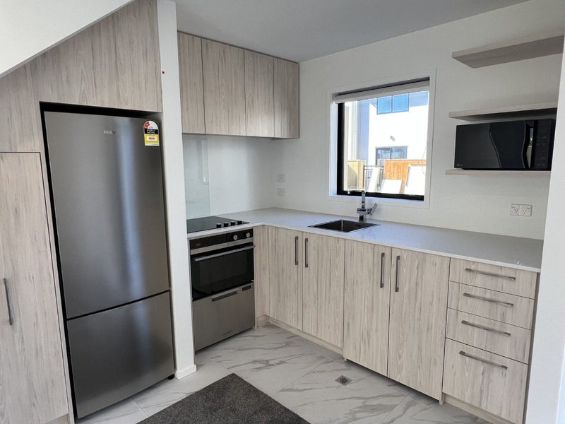 14/180 Marine Parade, New Brighton, Christchurch - Carousel 2