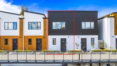 23/18 Hewlett Road, Massey, Auckland - Carousel 1