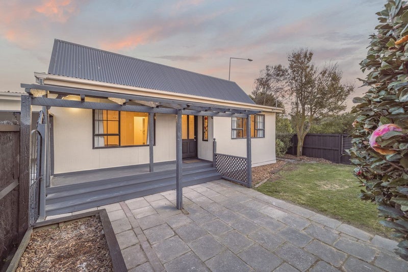 2/10 Hersham Place, Bromley, Christchurch - Carousel 1