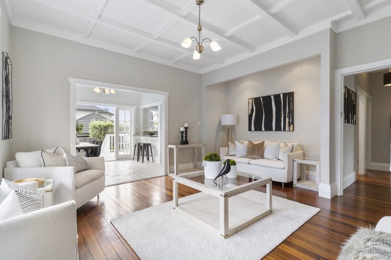 3 Fairlands Avenue, Waterview, Auckland - Carousel 2